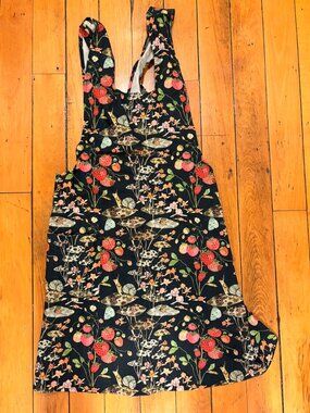 Betsy Olmsted Artist Smock